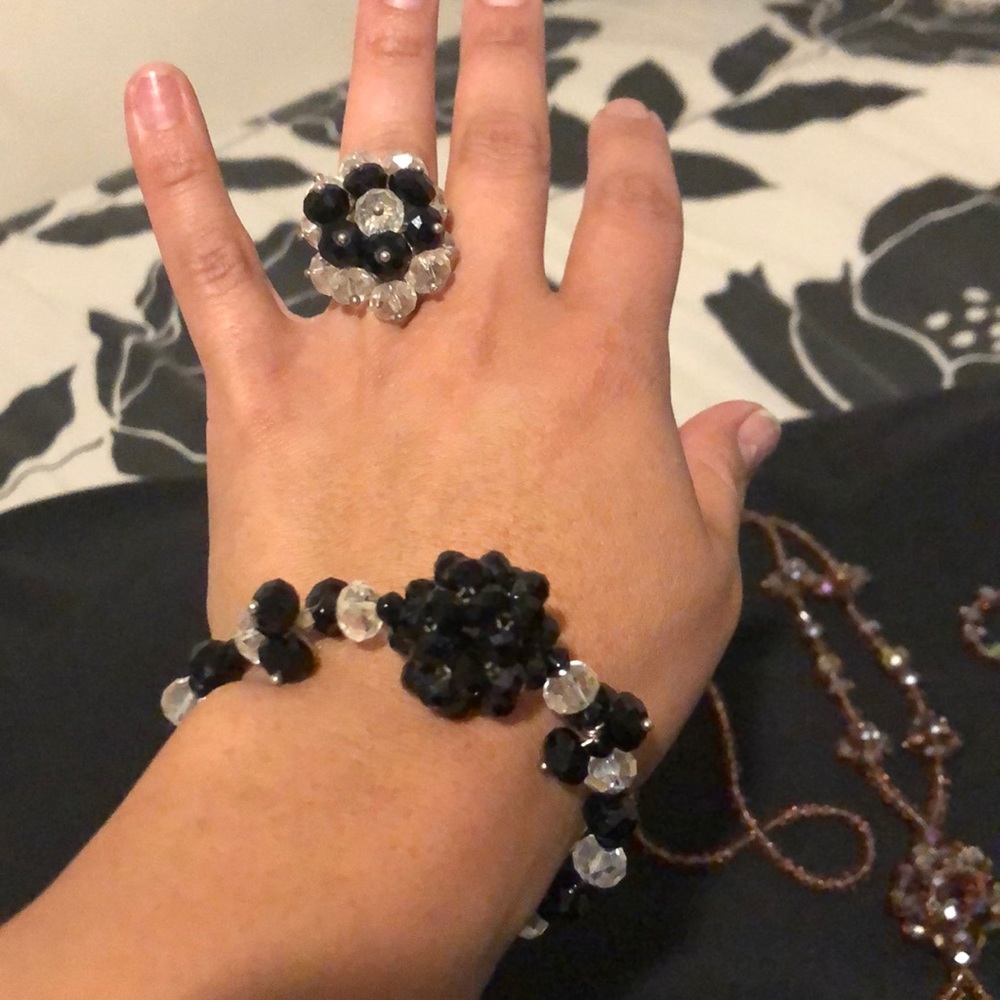 Free Nice bundle set 🦋 - Picture 6 of 8